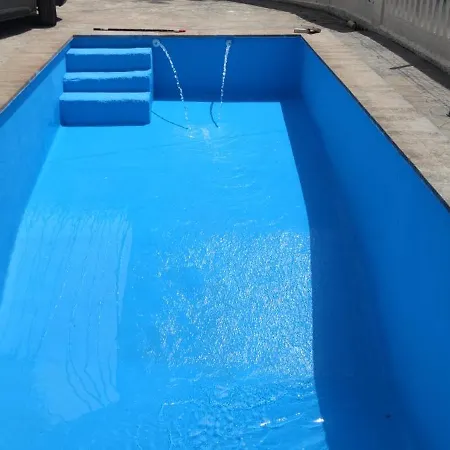 House & Pool Holiday home *